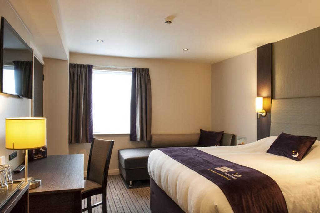 Premier Inn Aberdeen City Centre ห้อง รูปภาพ