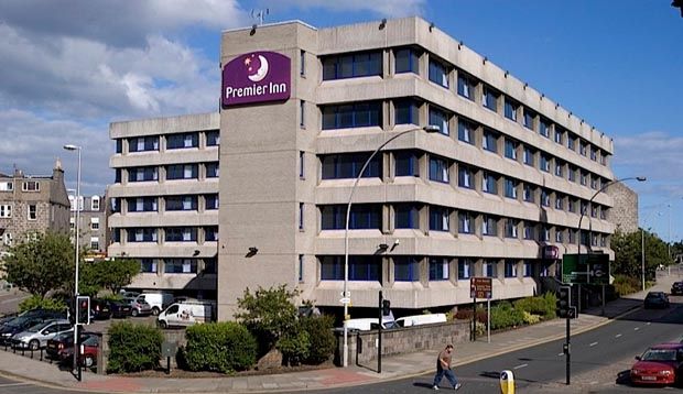 Premier Inn Aberdeen City Centre ภายนอก รูปภาพ